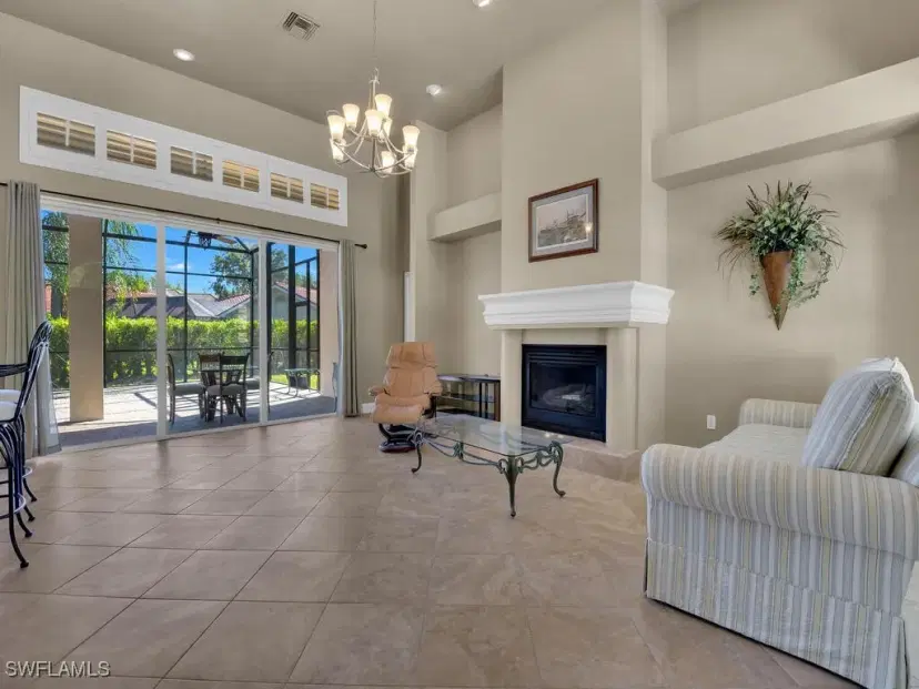 Picture of 11801 Pinewood Lakes Dr, Fort Myers FL 33913