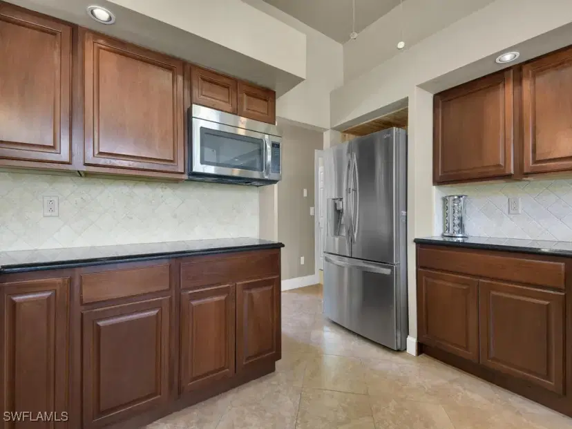 Picture of 11801 Pinewood Lakes Dr, Fort Myers FL 33913