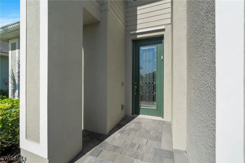 Picture of 2111 Hamlin St, Naples FL 34120