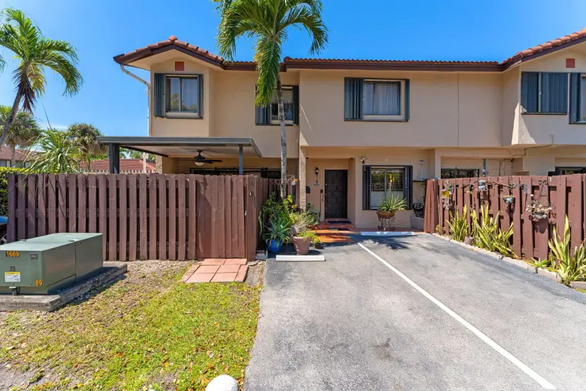 Picture of 14205 SW 57Th Lane 5-A-6, Miami FL 33183