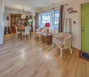 Picture of 2102 Lake Osborne Drive 19, Lake Worth Beach FL 33461