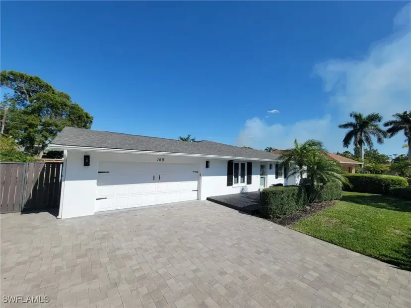 Picture of 160 Coral Vine Dr, Naples FL 34110