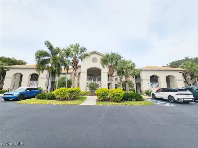 Picture of 20000 Barletta Ln 712, Estero FL 33928