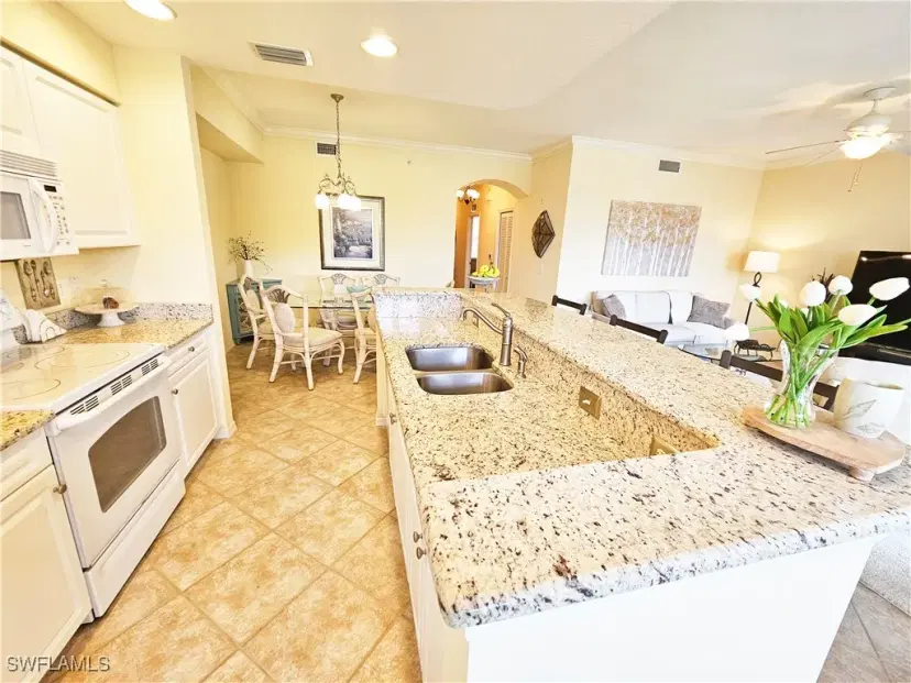 Picture of 20000 Barletta Ln 712, Estero FL 33928
