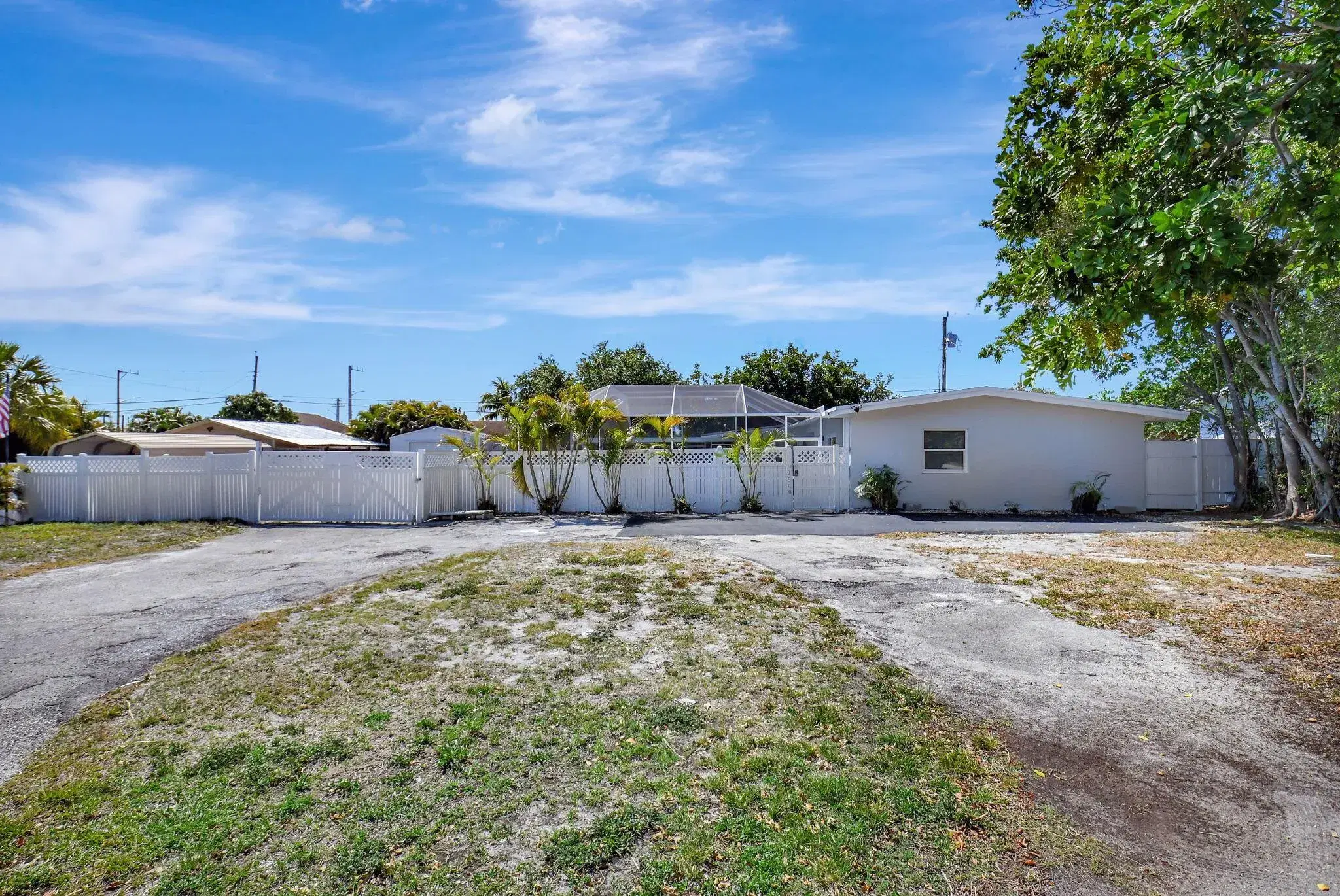 Picture of 2550 Floral Road, Lake Worth, FL 33462