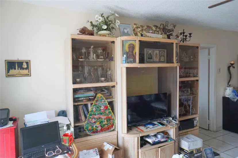 Picture of 16465 NE 22Nd Ave 314, North Miami Beach FL 33160