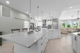 Picture of 6450 Pine Ave, Sanibel, FL 33957