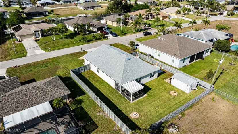 Picture of 410 SE 14Th St, Cape Coral FL 33990