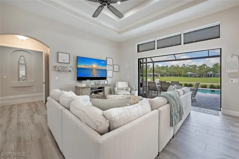Picture of 5024 Castlerock Way, Naples FL 34112