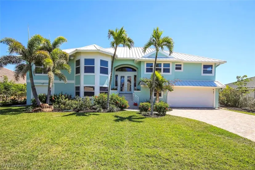 Picture of 877 Limpet Dr, Sanibel FL 33957