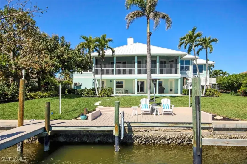 Picture of 877 Limpet Dr, Sanibel FL 33957