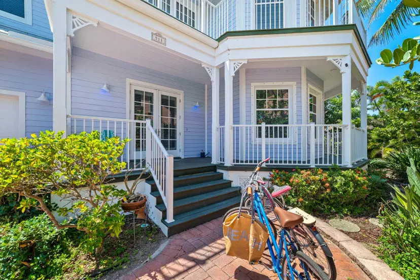 Picture of 511 Saturn Lane, Juno Beach FL 33408