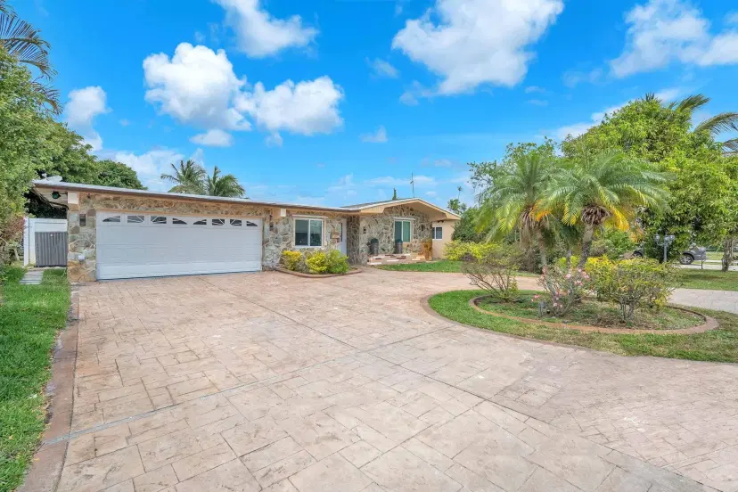 Picture of 6757 Petunia Drive, Miramar FL 33023