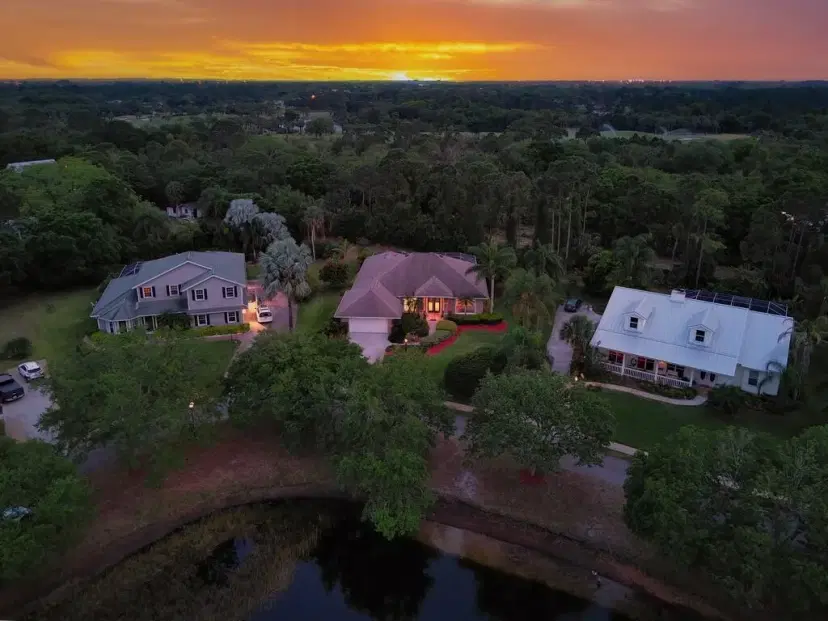 Picture of 6447 53Rd Circle, Vero Beach FL 32967