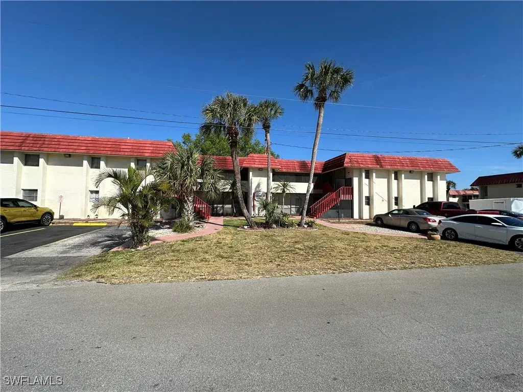 Picture of 1376 Archer St 6, Lehigh Acres, FL 33936