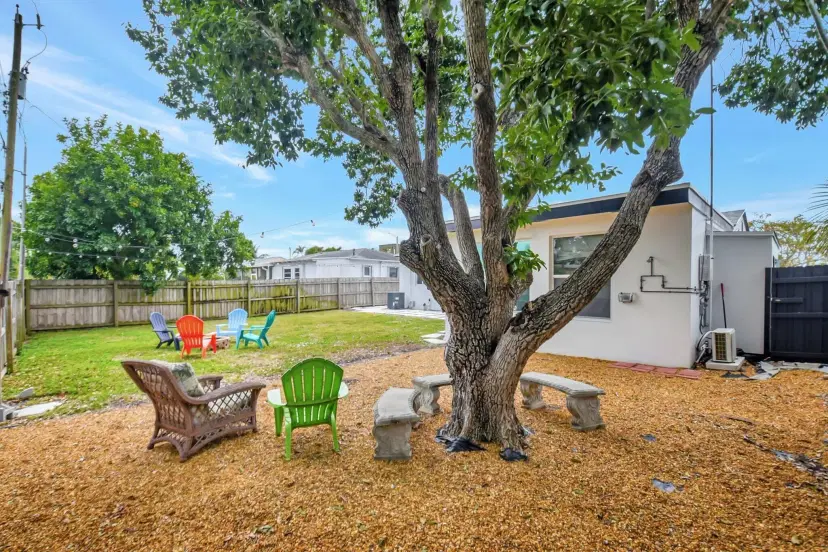 Picture of 1426 N K Street, Lake Worth Beach FL 33460