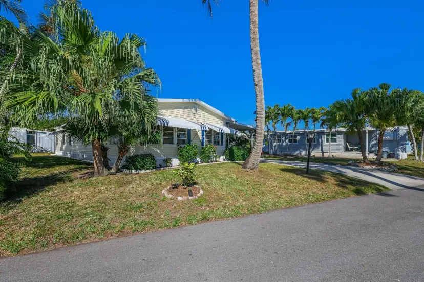 Picture of 12375 S Military Trail 237, Boynton Beach FL 33436