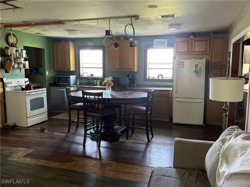 Picture of 3809 4Th St Sw, Lehigh Acres FL 33976