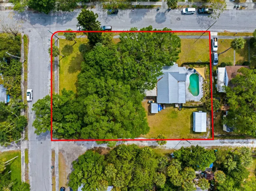 Picture of 806 Citrus Avenue, Fort Pierce FL 34950