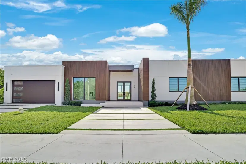 Picture of 1787 Dogwood Dr, Marco Island FL 34145
