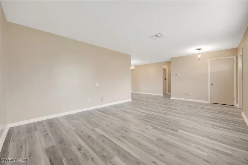 Picture of 808 Hillside St, Lehigh Acres FL 33936