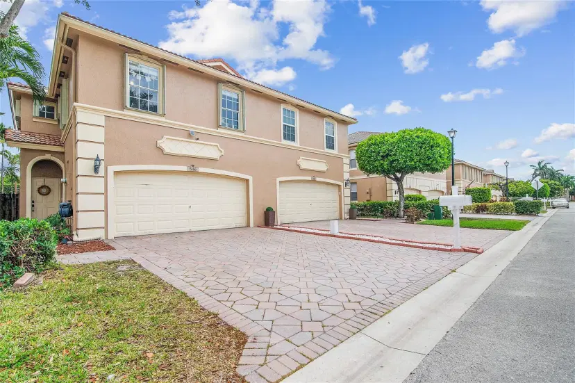 Picture of 5166 Stagecoach Dr 5166, Coconut Creek FL 33073