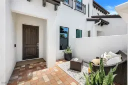 Picture of 16366 Corsica Way 201, Naples, FL 34110