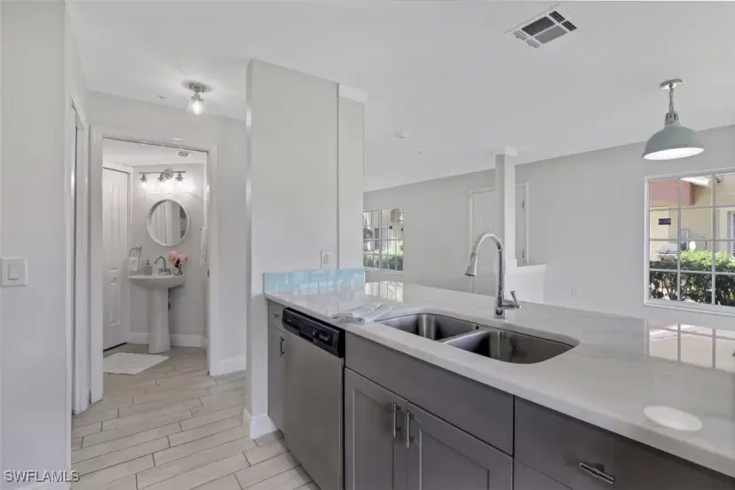 Picture of 9465 Ivy Brook Run 901, Fort Myers FL 33913