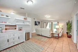 Picture of 1319 SW 9Th Ct, Cape Coral, FL 33991