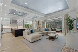 Picture of 6826 Mangrove Ave, Naples, FL 34109