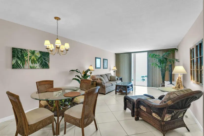 Picture of 3580 S Ocean Boulevard 6B, South Palm Beach FL 33480