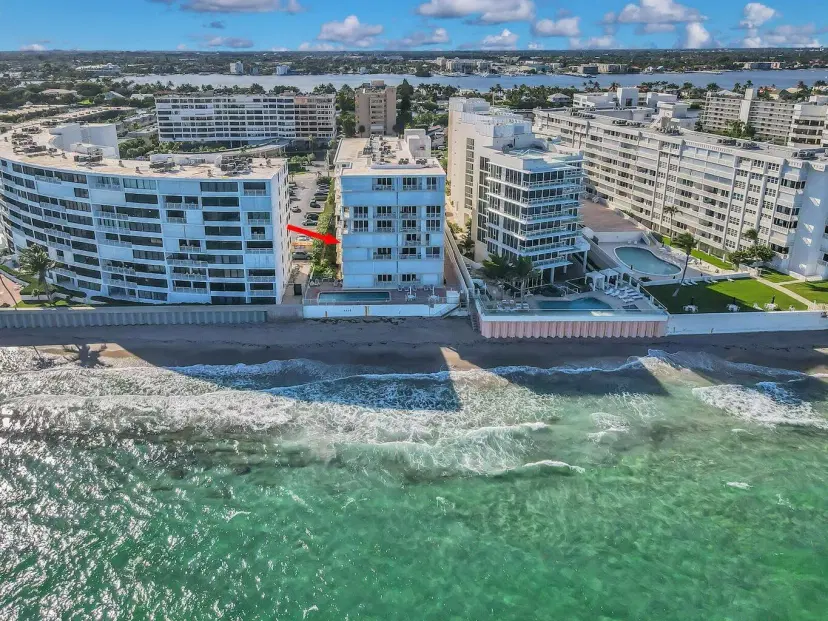 Picture of 3580 S Ocean Boulevard 6B, South Palm Beach FL 33480