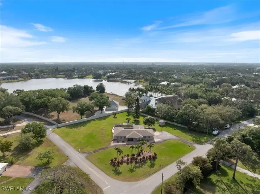 Picture of 50 Cajeput Dr, Naples FL 34108