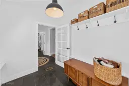 Picture of 2723 Second St, Fort Myers, FL 33916