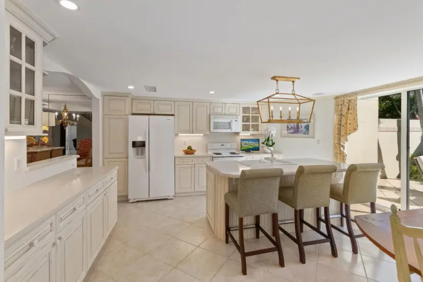 Picture of 1141 Marine Way E Hth, North Palm Beach FL 33408