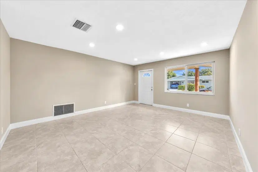 Picture of 5713 NW 68Th Avenue, Tamarac FL 33319
