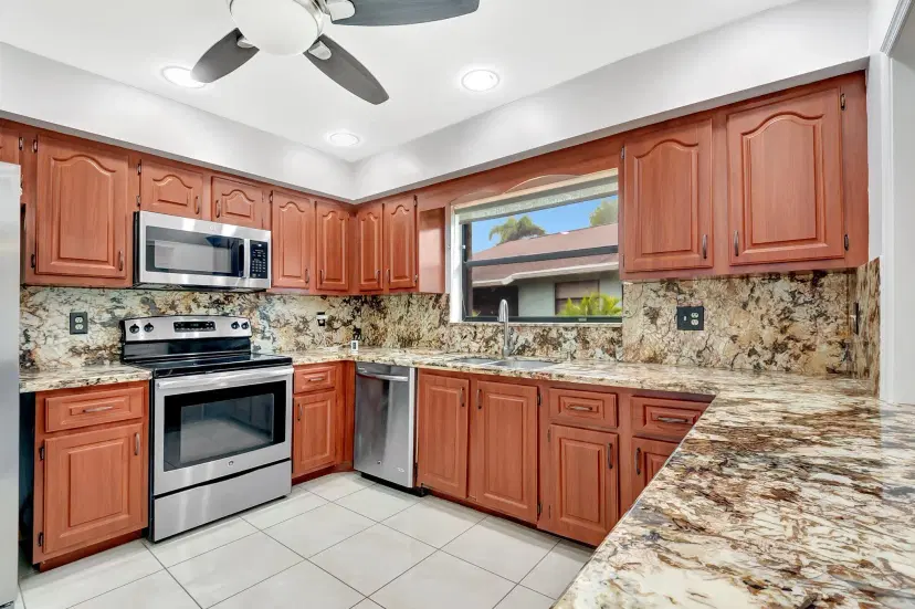 Picture of 9765 Pecan Tree Drive B, Boynton Beach FL 33436