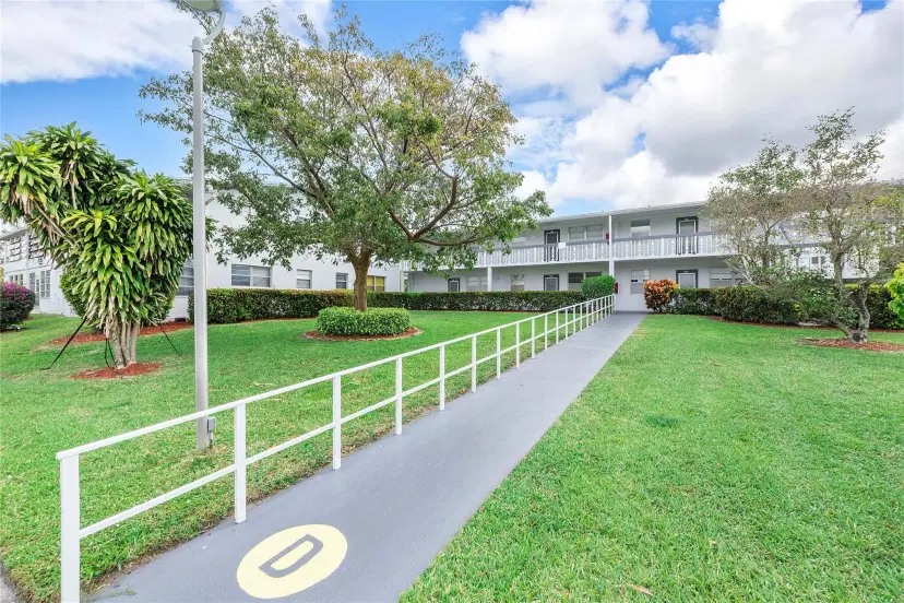 Picture of 79 Westbury D 79, Deerfield Beach FL 33442