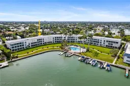 Picture of 383 Harbour Dr 209, Naples, FL 34103