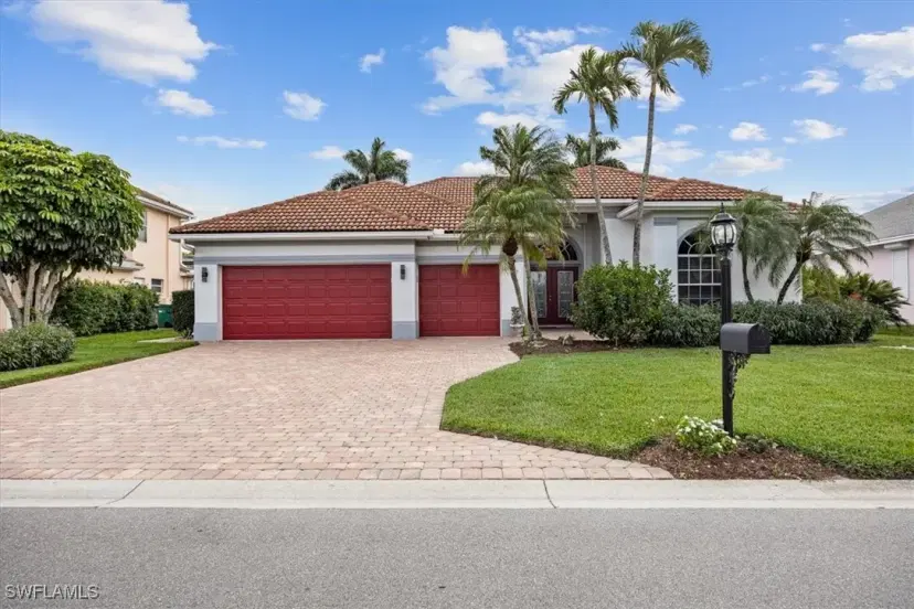 Picture of 287 Lambton Ln, Naples FL 34104
