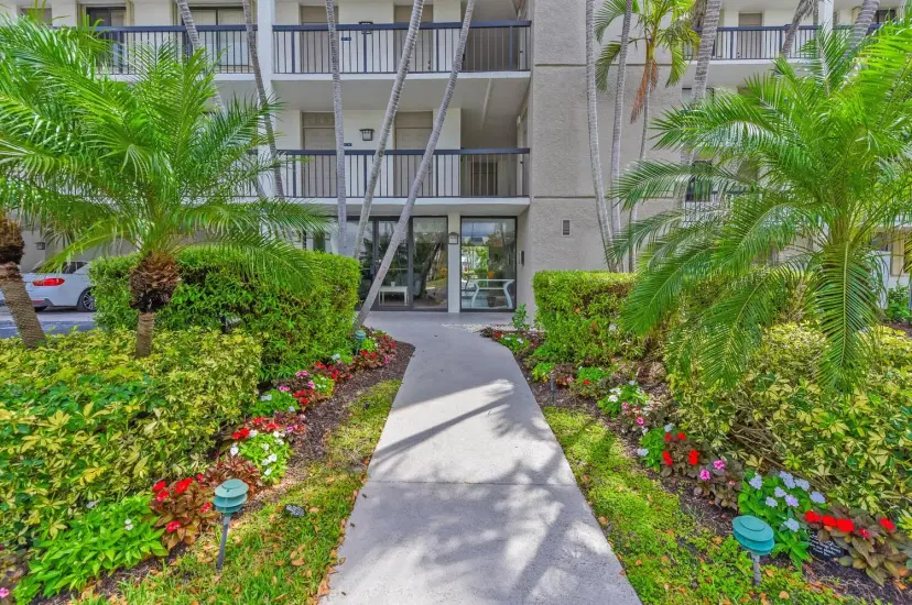 Picture of 1605 S Us Highway 1 M3-502, Jupiter FL 33477