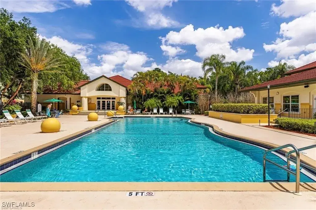 Picture of 11490 Villa Grand 224, Fort Myers, FL 33913