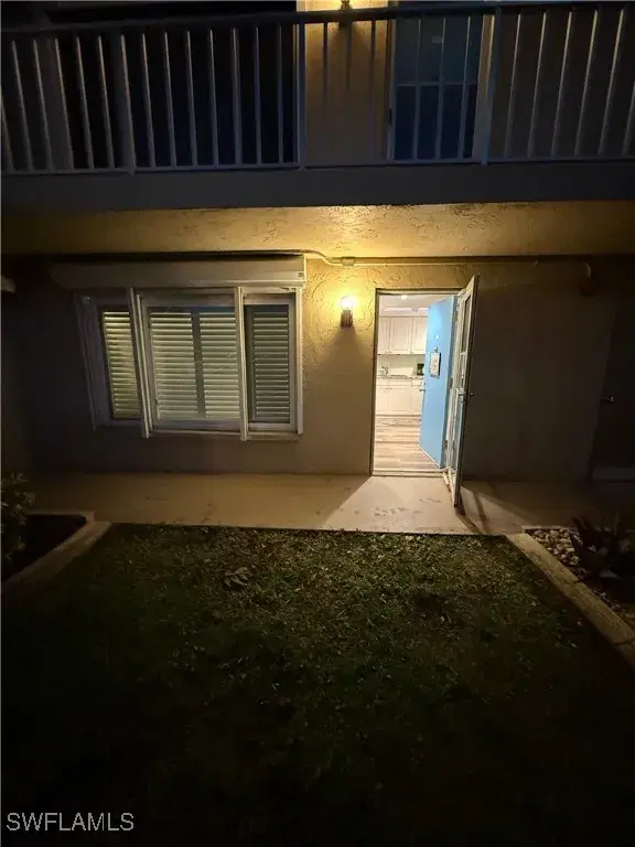 Picture of 2244 Winkler Ave 105, Fort Myers FL 33901