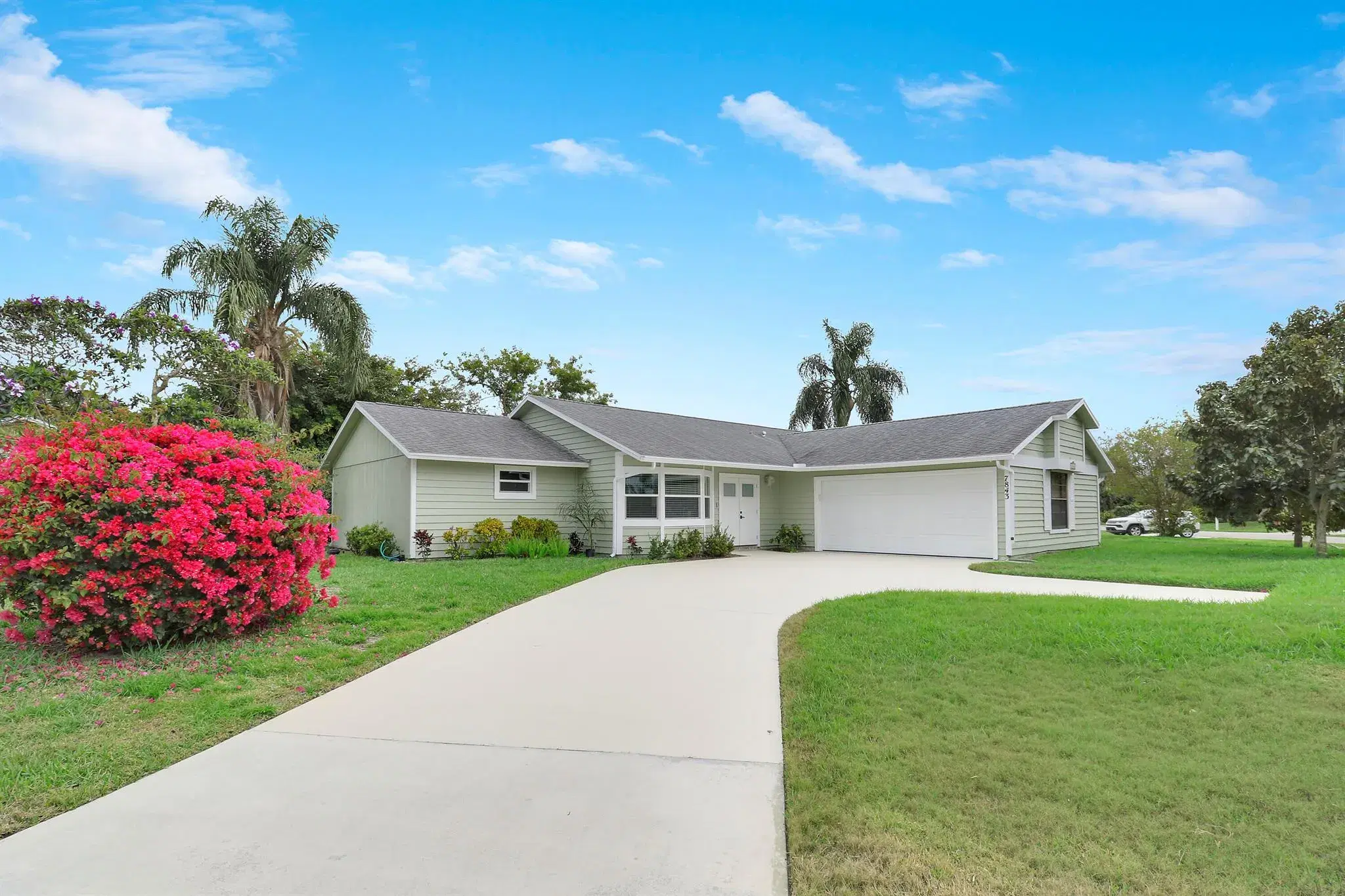 Picture of 7843 SE Lexington Avenue, Hobe Sound, FL 33455