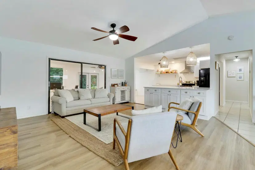 Picture of 7843 SE Lexington Avenue, Hobe Sound FL 33455