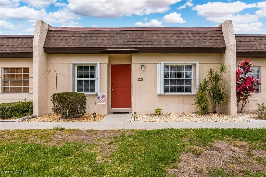 Picture of 6300 S Pointe Blvd 125, Fort Myers, FL 33919
