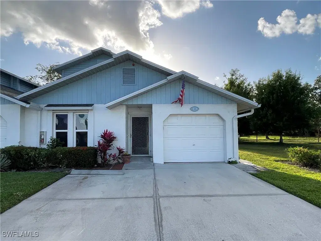 Picture of 13690 Raleigh Ln 1, Fort Myers, FL 33919