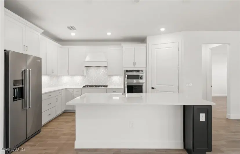 Picture of 20530 Pebble Glen Dr, Estero FL 33928