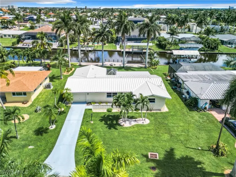 Picture of 5249 Sunset Ct, Cape Coral FL 33904