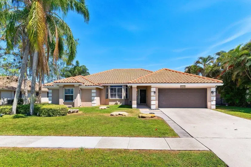 Picture of 1632 Wiltshire Village Drive, Wellington FL 33414